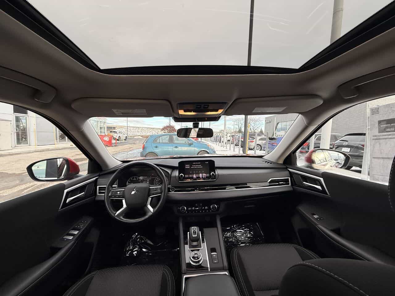 2023 Mitsubishi Outlander Se Awd, Sièges Chaufants, Volant Chauffant - Image 12