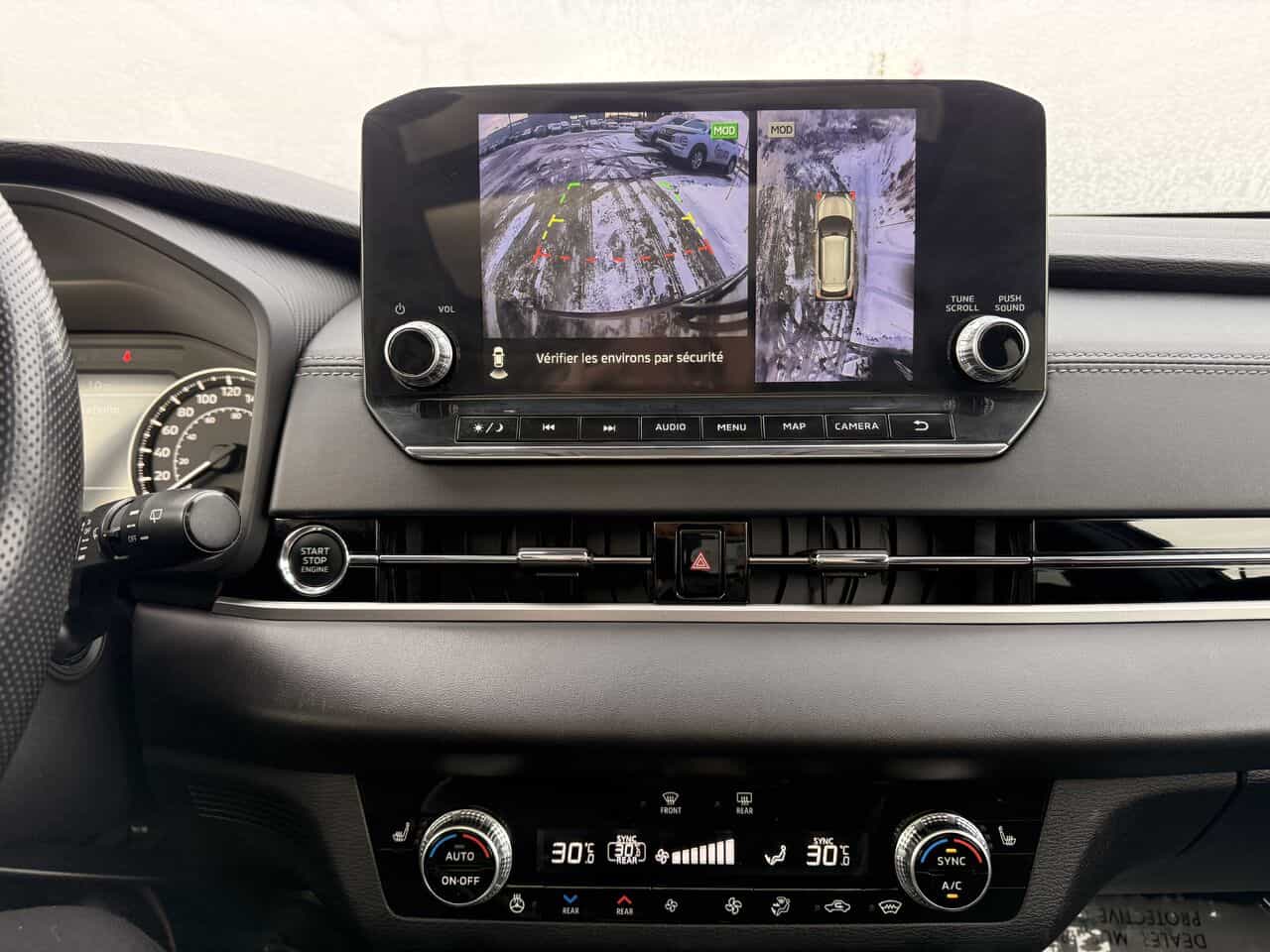 2022 Mitsubishi Outlander Le Awd, Toit Ouvrant Pano, Sièges Chauffants - Image 19