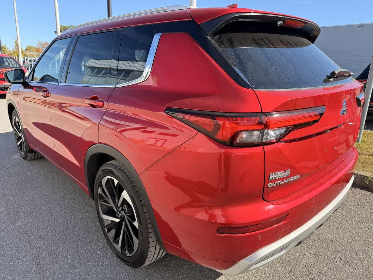 2022 Mitsubishi Outlander Gt Awd, Toit Pano, Volant Chauffant, Garantie - Image 3