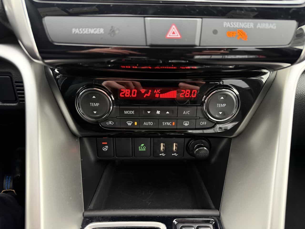 2023 Mitsubishi Eclipse Cross GT S-AWC, Cuir, Hud, Toit Pano, Démarreur à distance - Image 19