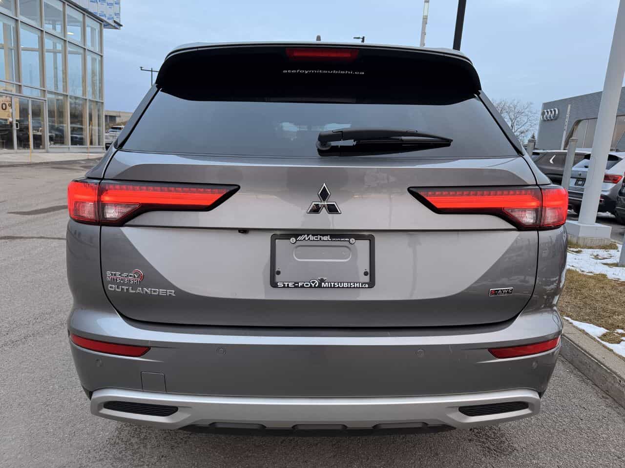 2023 Mitsubishi Outlander Se Awd, Toit Ouvrant Pano, Sièges Chauffants - Image 7