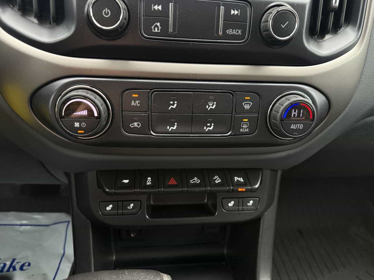 2021 Chevrolet Colorado Z71 cabine multi places 4X4, Volant chauffant, Attache remorque - Image 19