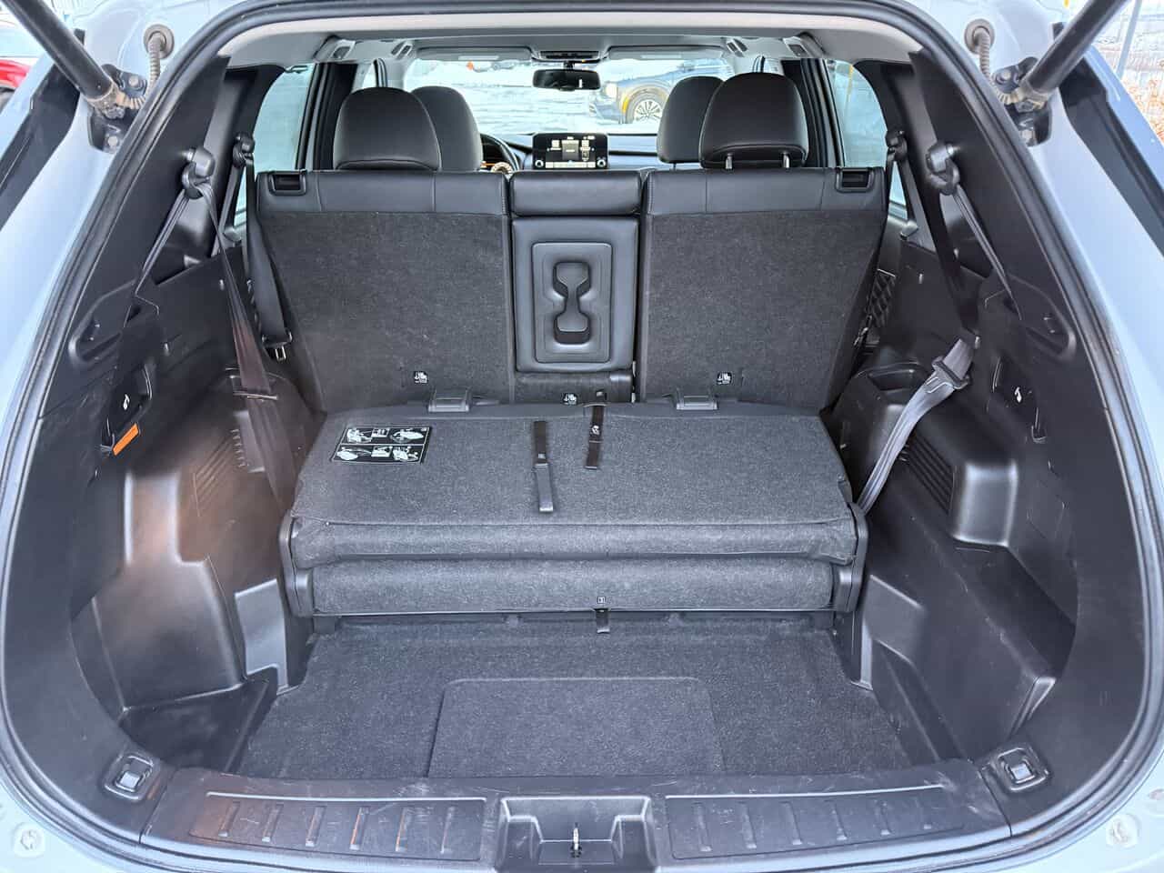 2023 Mitsubishi Outlander PHEV Sel Awd, Toit Panoramqiue, Volant Chauffant - Image 8