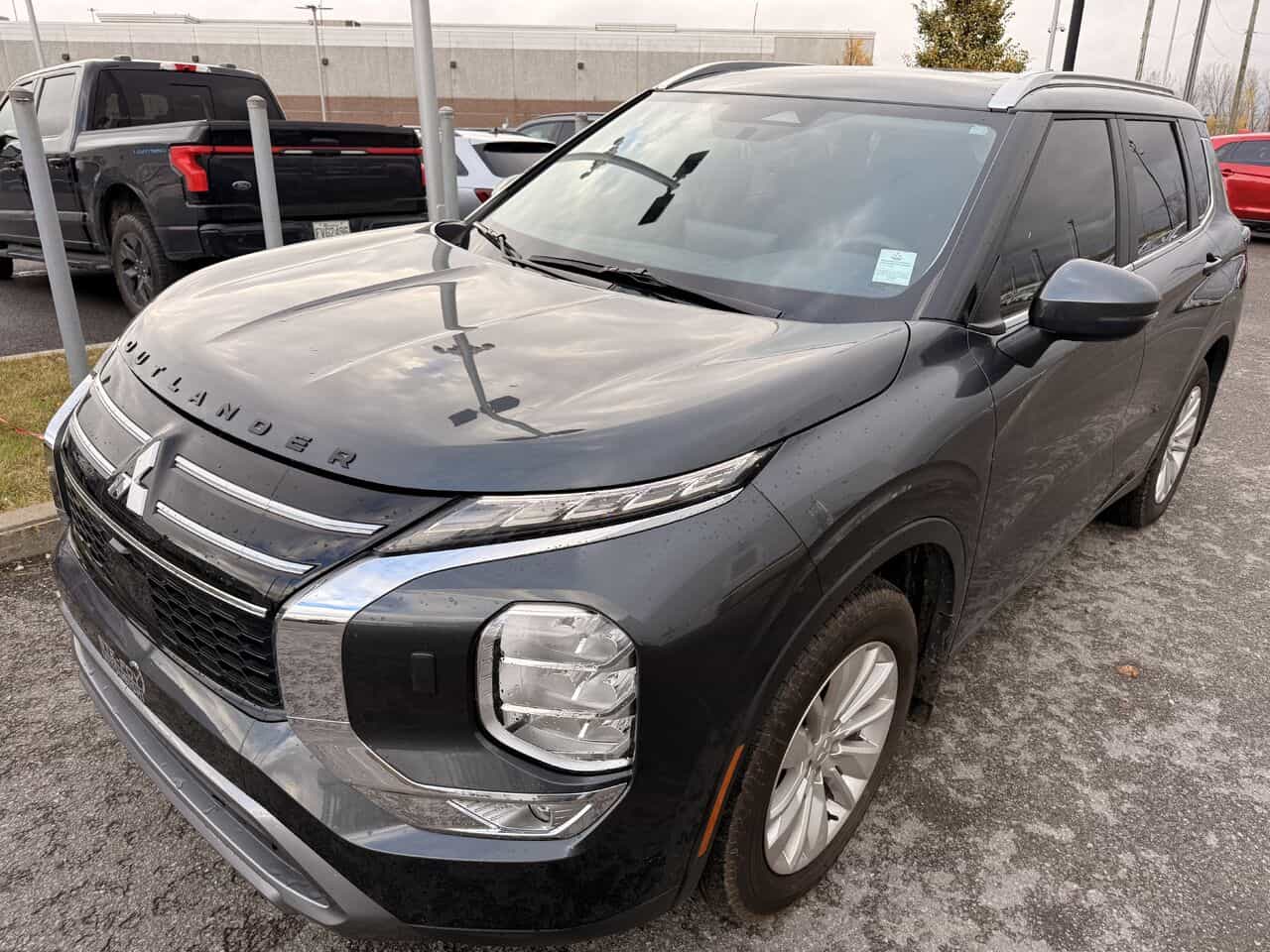 2025 Mitsubishi Outlander Démo, Promotion Spécial, Seulement 10 000Km - Image 6