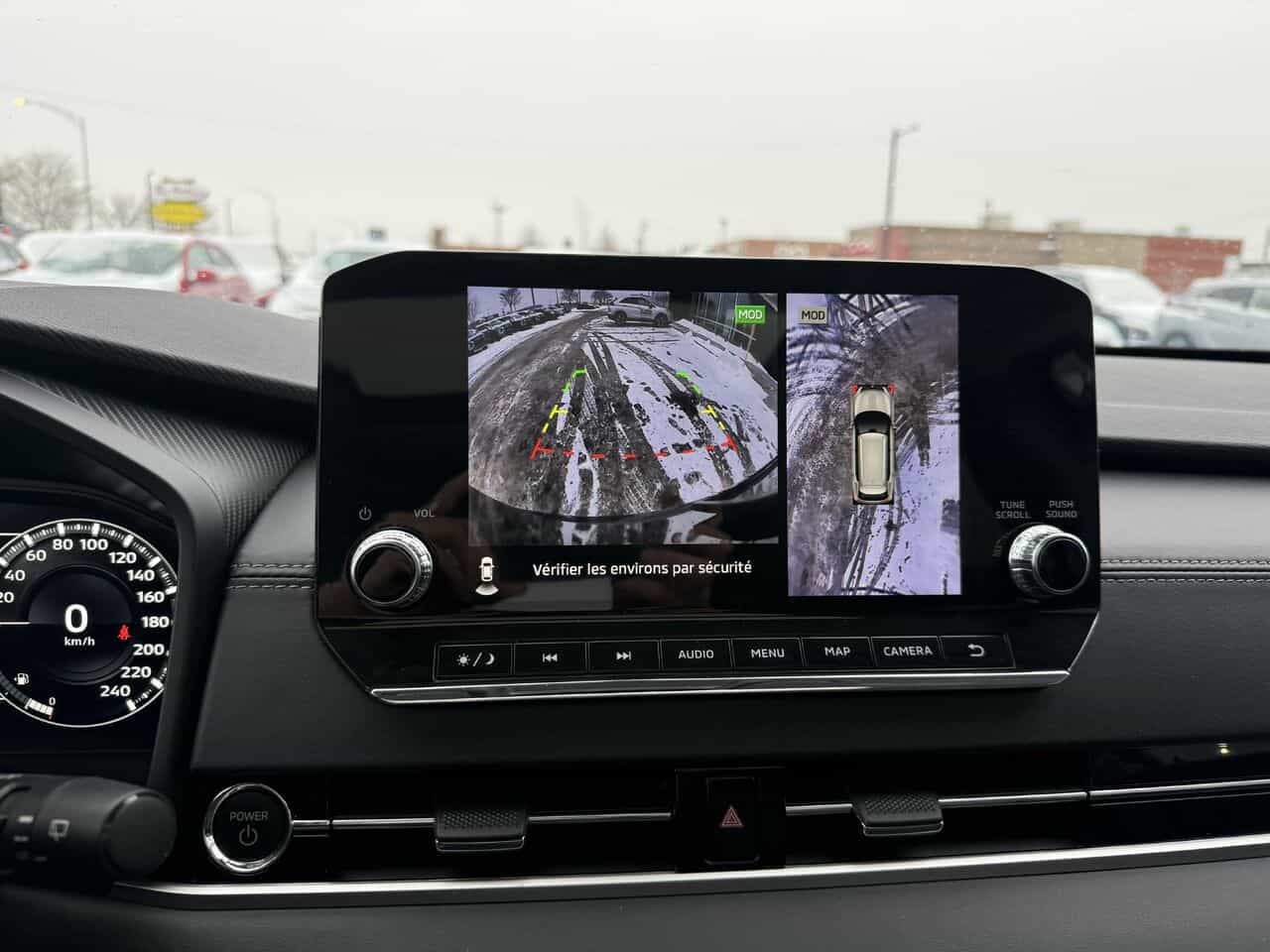 2024 Mitsubishi Outlander PHEV SEL S-AWC, 7 passagers, Hybride, Aides à la conduite - Image 24