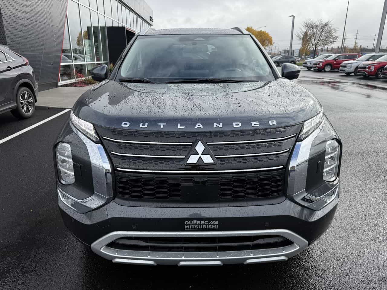 2025 Mitsubishi Outlander PHEV GT S-AWC, Hybride, Cuir, Toit pano, Volant chauffant, Garantie 2035 - Image 7