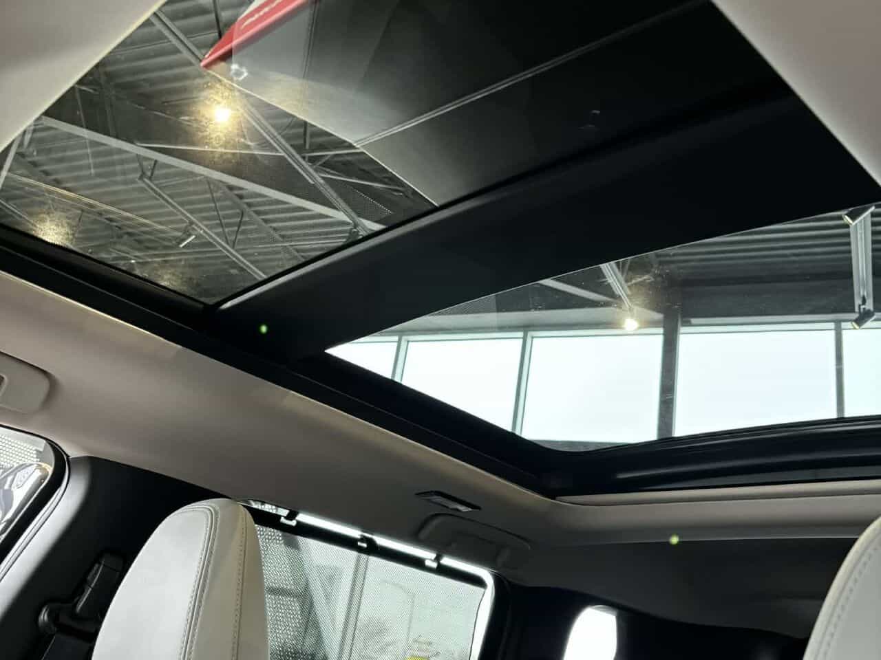 2025 Mitsubishi Outlander Outlander Gt S-Awc - Image 13