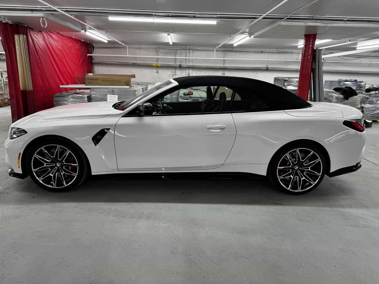 2024 BMW M4 Competition M xDrive cabriolet, Premium + Carbon pack - Image 23