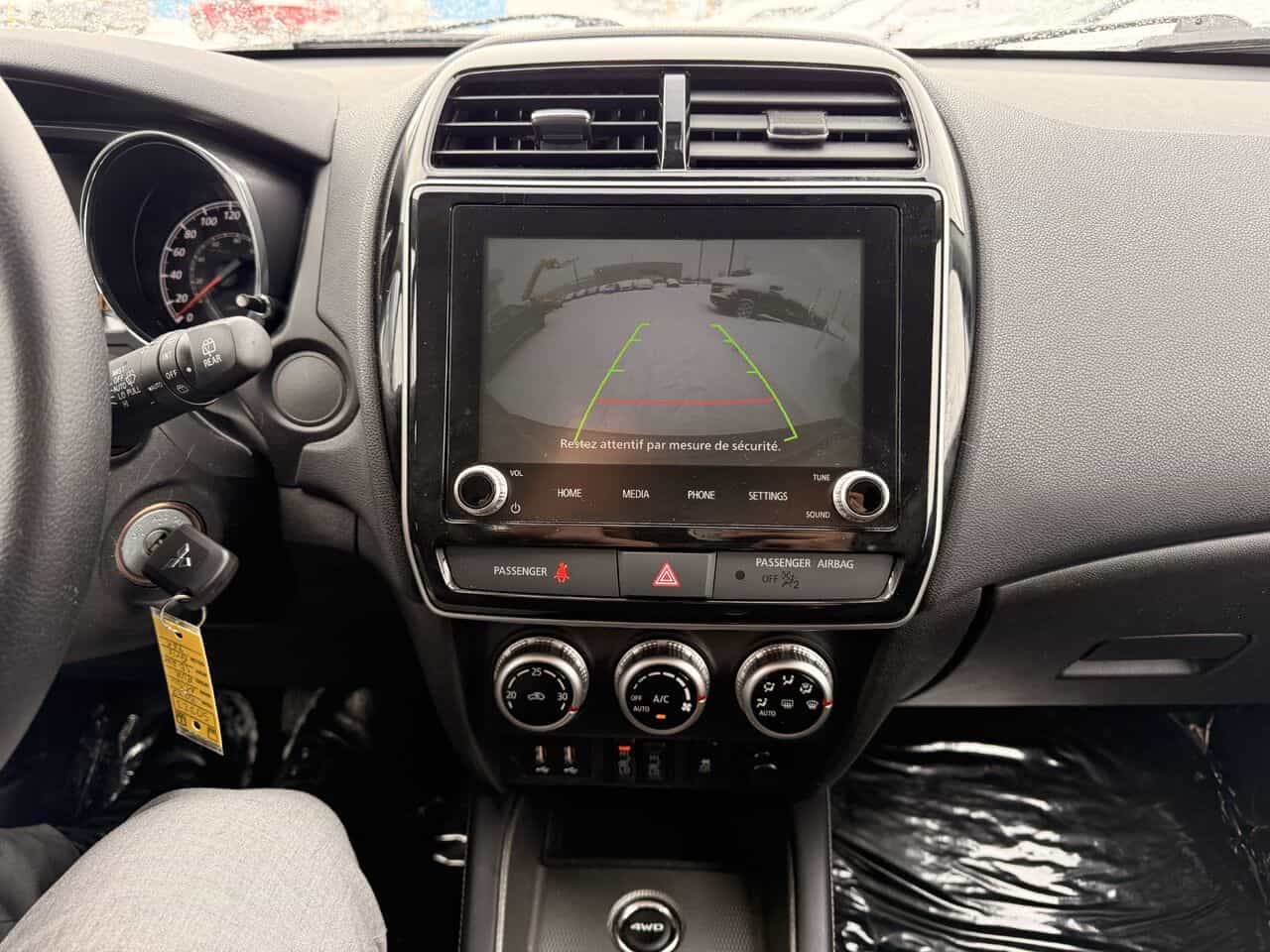 2023 Mitsubishi RVR Se Awd, Sièges Chaufants, Mirroir Chauffants - Image 21