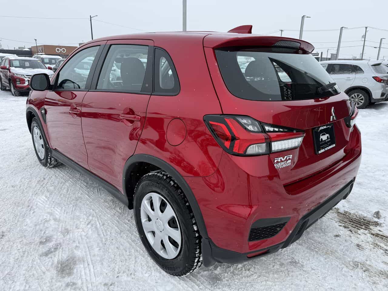 2025 Mitsubishi RVR ES AWC, Sièges chauffants, Connectivités - Image 3