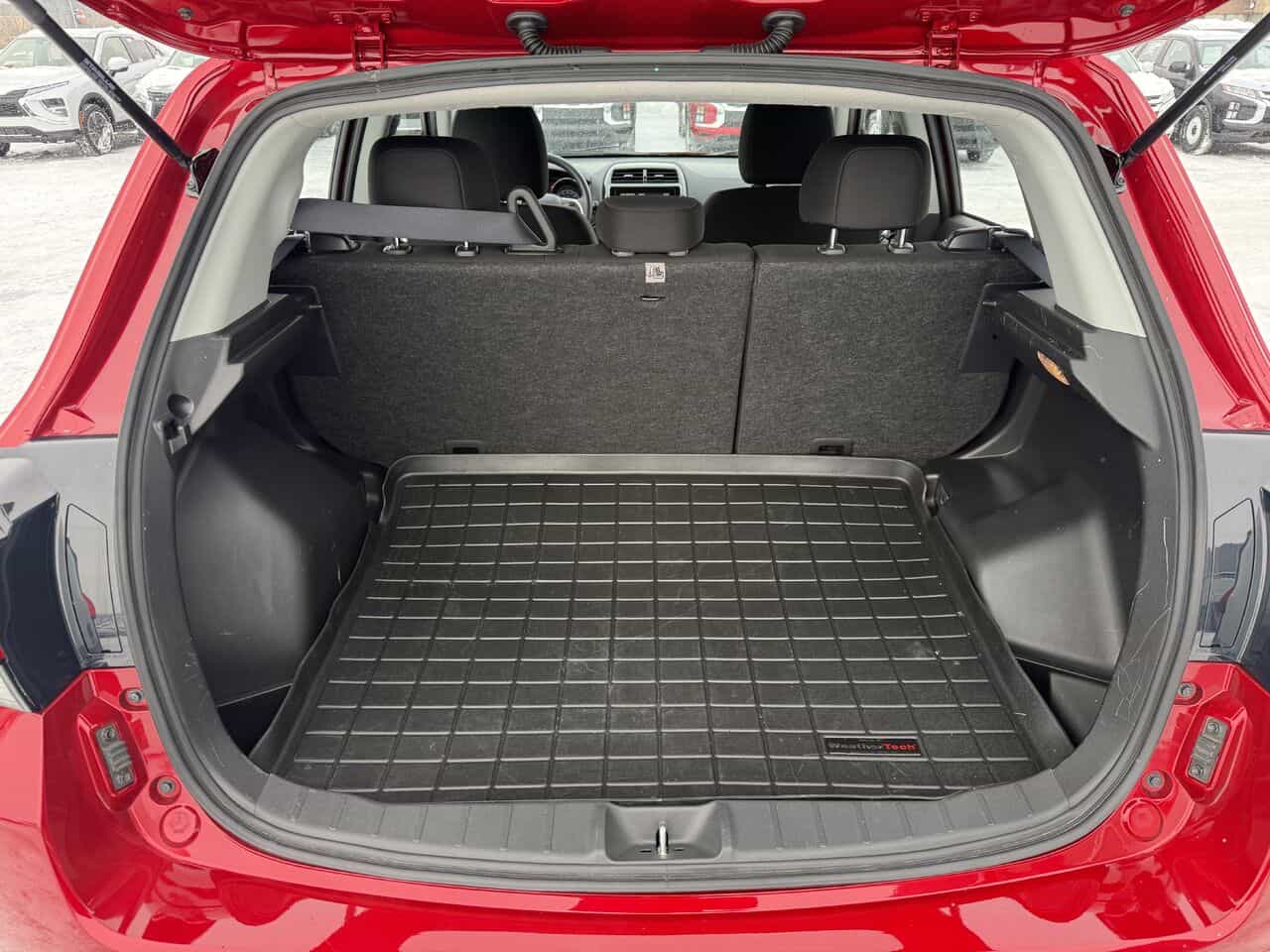 2025 Mitsubishi RVR ES AWC, Sièges chauffants, Connectivités - Image 8