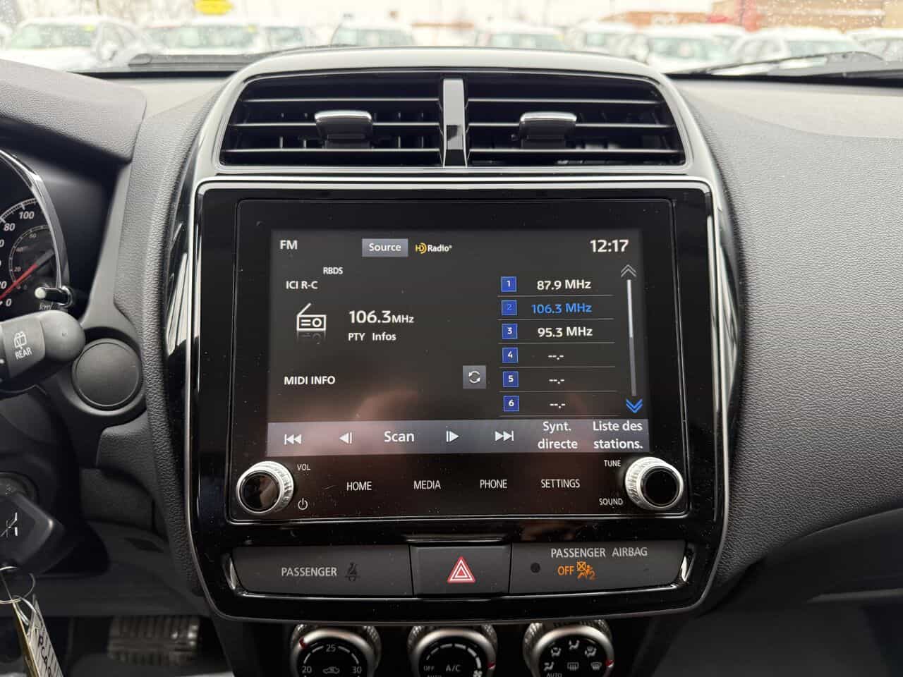 2025 Mitsubishi RVR ES AWC, Sièges chauffants, Connectivités - Image 21