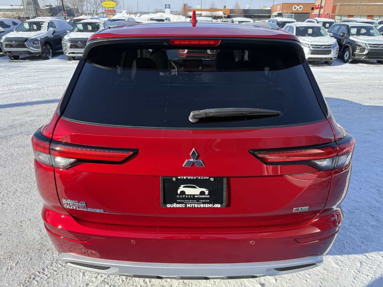 2022 Mitsubishi Outlander GT S-AWC, 7 passagers, Cuir, Toit pano - Image 7