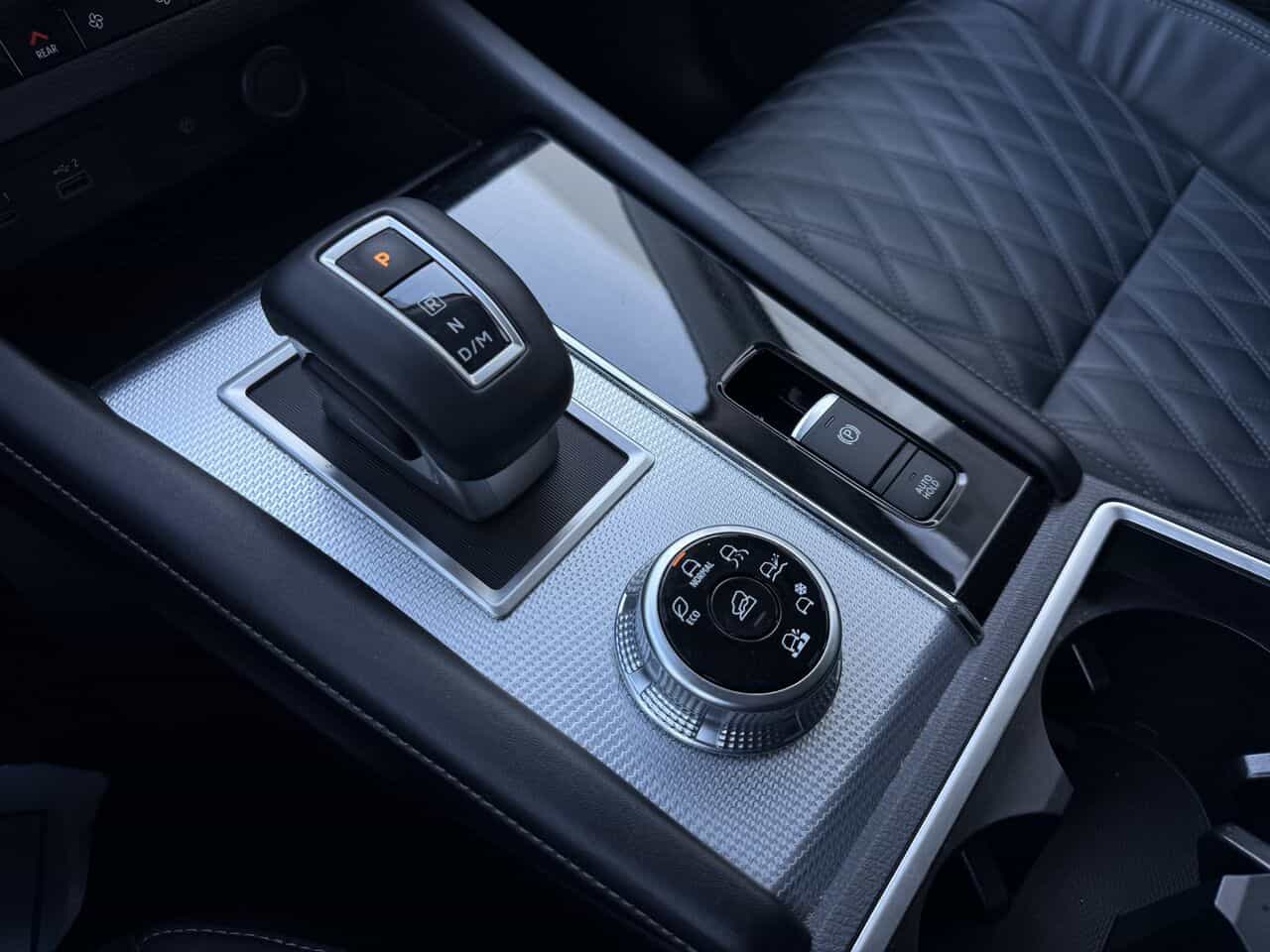 2022 Mitsubishi Outlander GT S-AWC, 7 passagers, Cuir, Toit pano - Image 27