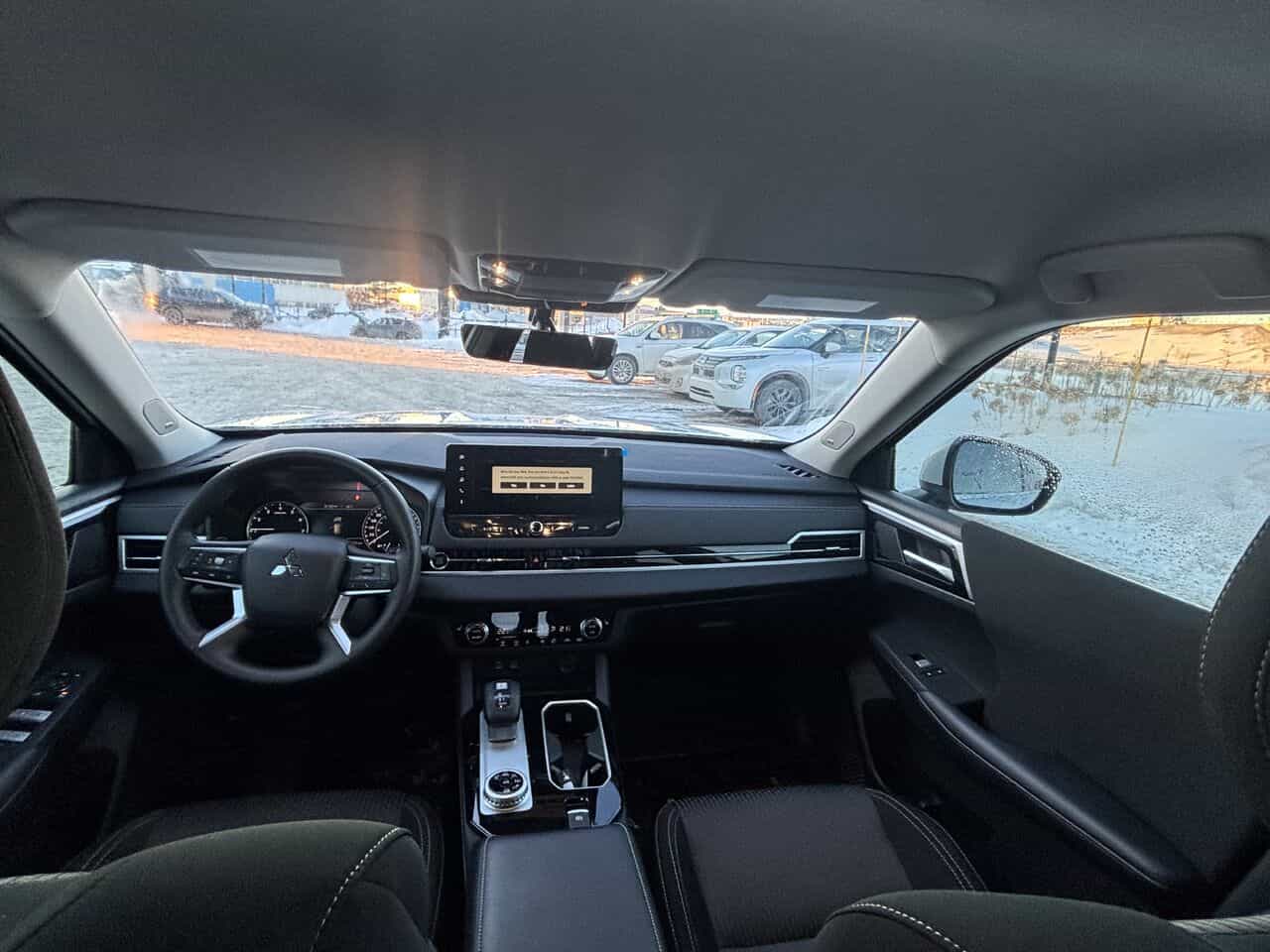 2025 Mitsubishi Outlander Outlander Es S-Awc - Image 11