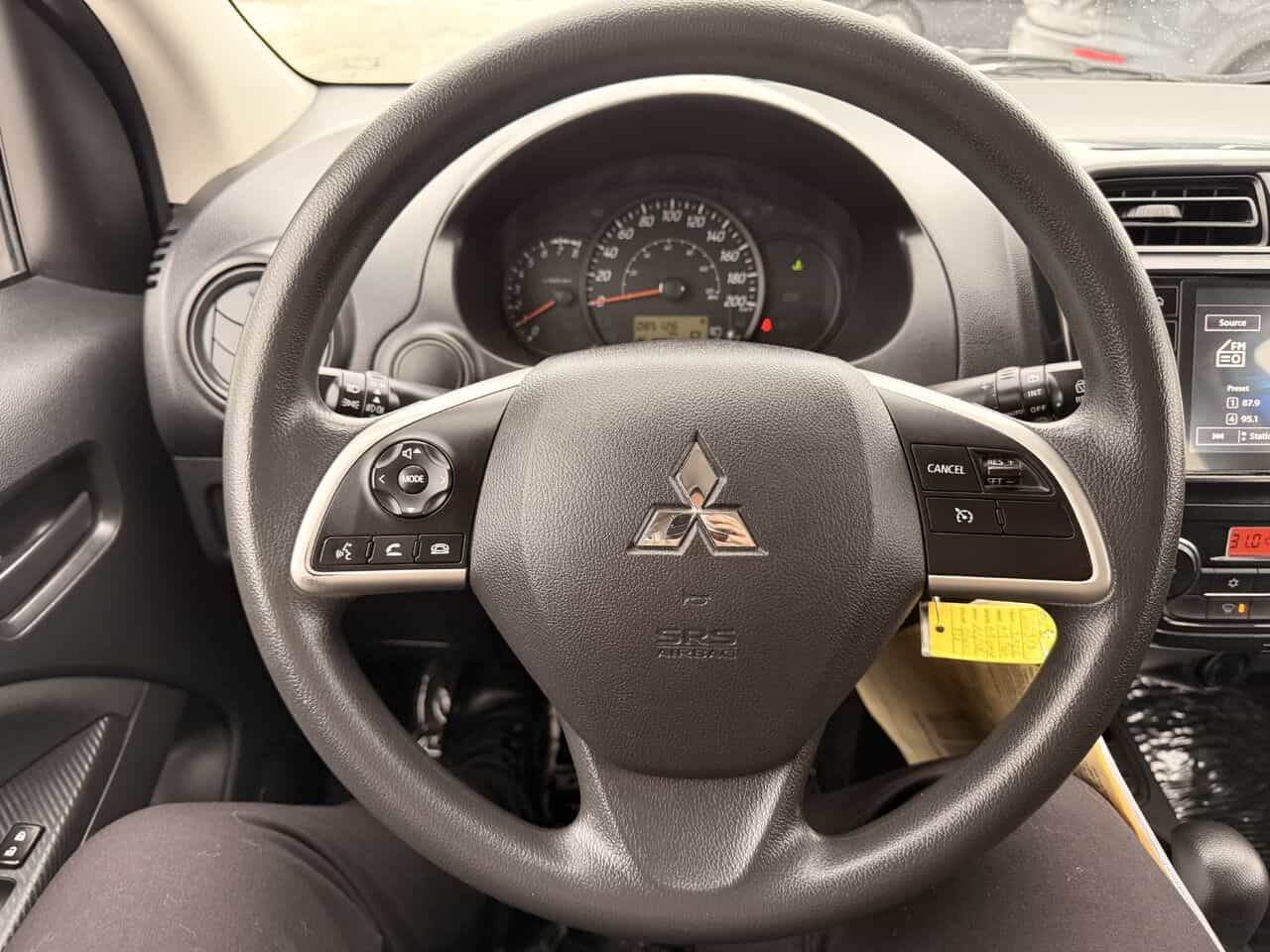 2022 Mitsubishi Mirage Es - Image 15