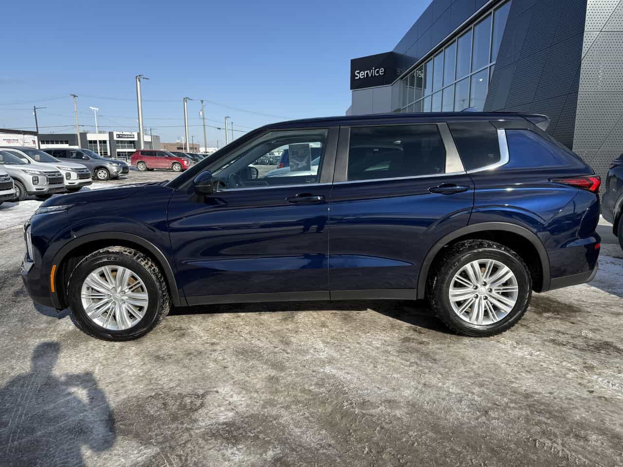 Image 2 Mitsubishi Outlander ES S-AWC, Sièges chauffants, Apple Carplay/Android auto 2022