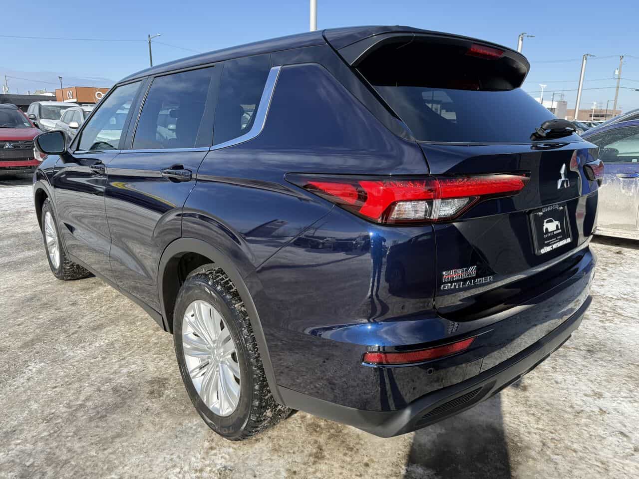 Image 3 Mitsubishi Outlander ES S-AWC, Sièges chauffants, Apple Carplay/Android auto 2022