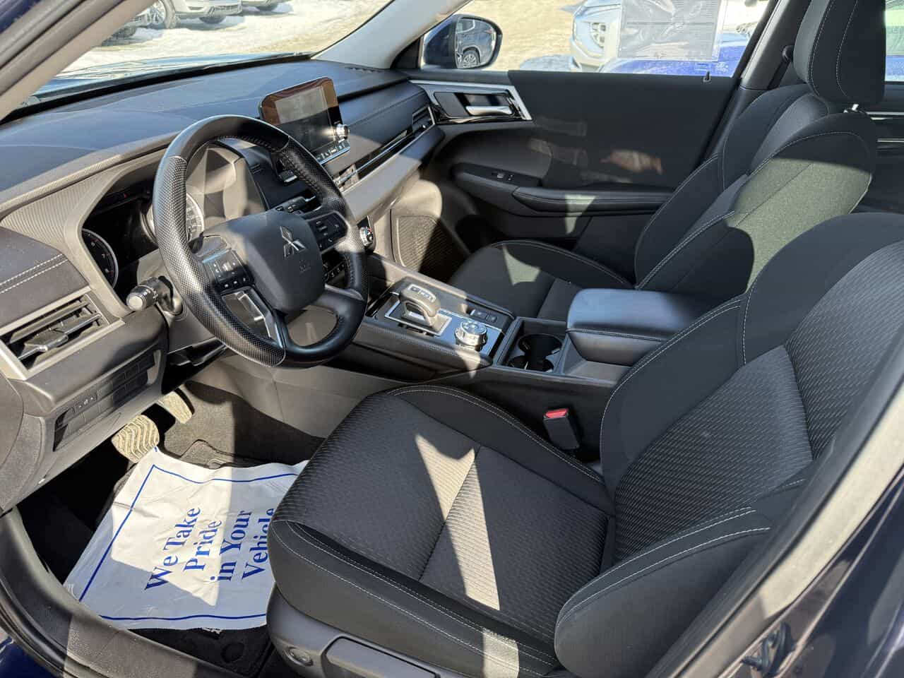 Image 12 Mitsubishi Outlander ES S-AWC, Sièges chauffants, Apple Carplay/Android auto 2022