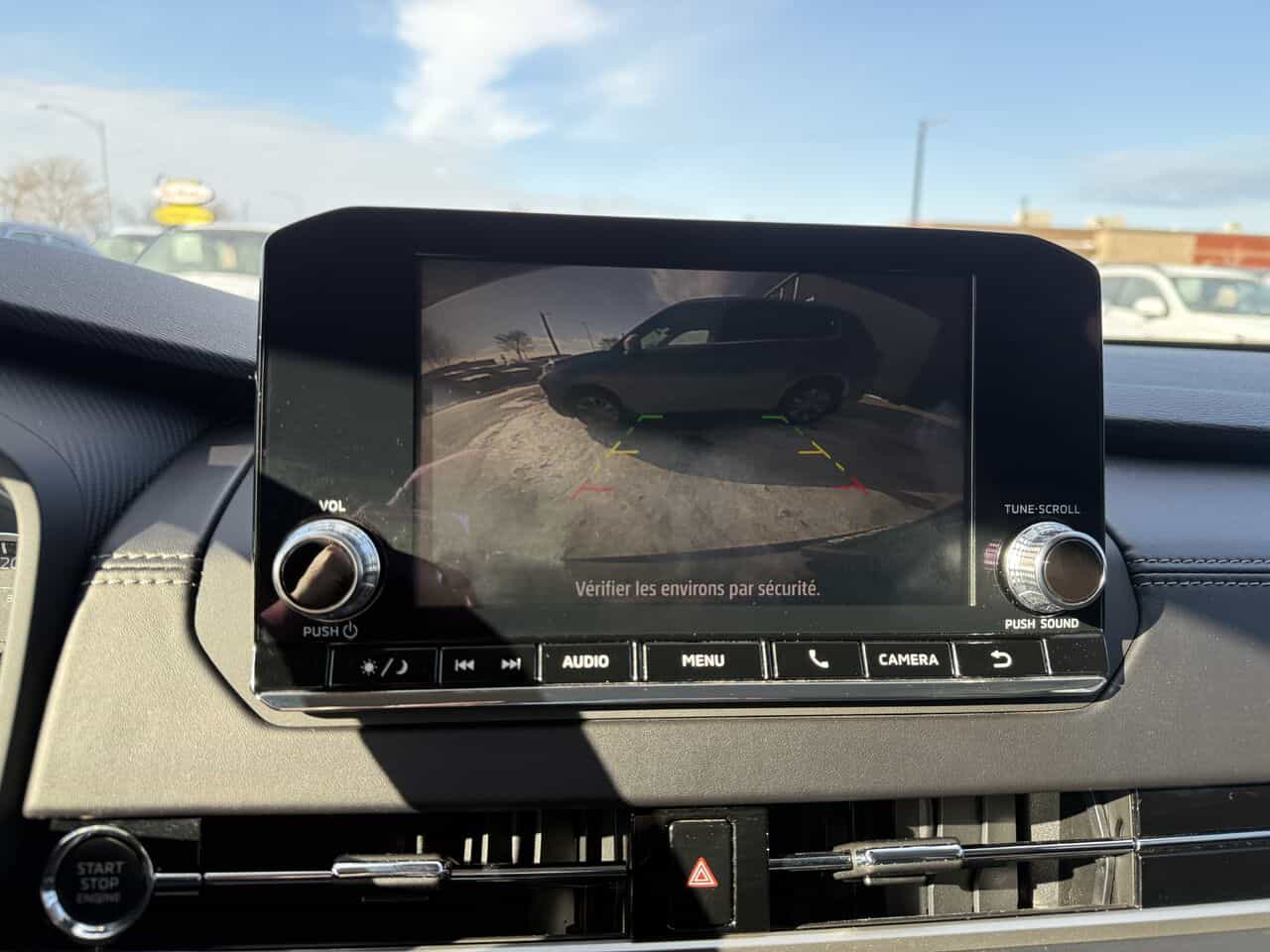 2022 Mitsubishi Outlander ES S-AWC, Sièges chauffants, Apple Carplay/Android auto - Image 20