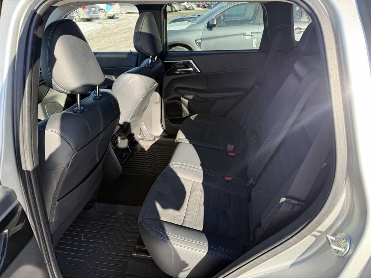 Image 10 Mitsubishi Outlander LE Premium S-AWC 2022