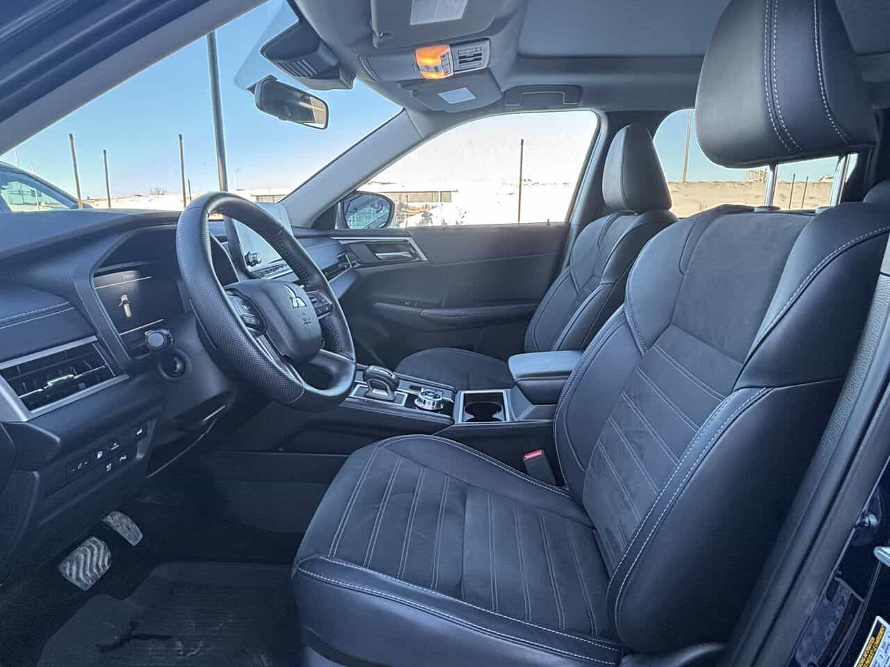 2025 Mitsubishi Outlander PHEV Outlander Phev Le S-Awc - Image 11