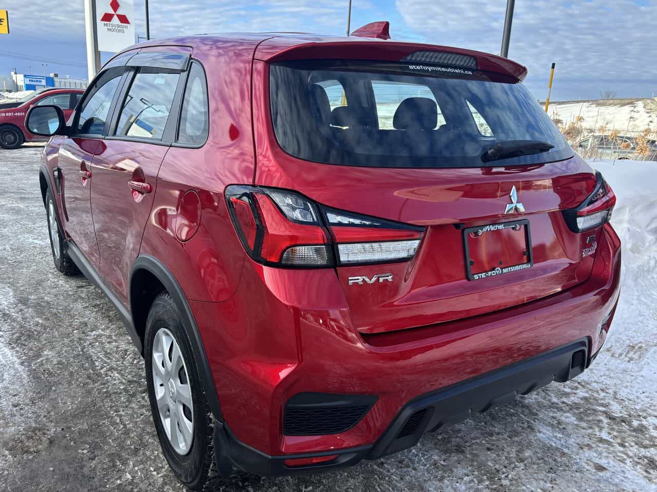 Image 3 Mitsubishi RVR Es Awc, Awd, Bancs Chauffants, Android Auto/Apple Carplay. 2024