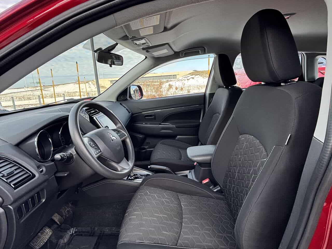 Image 12 Mitsubishi RVR Es Awc, Awd, Bancs Chauffants, Android Auto/Apple Carplay. 2024