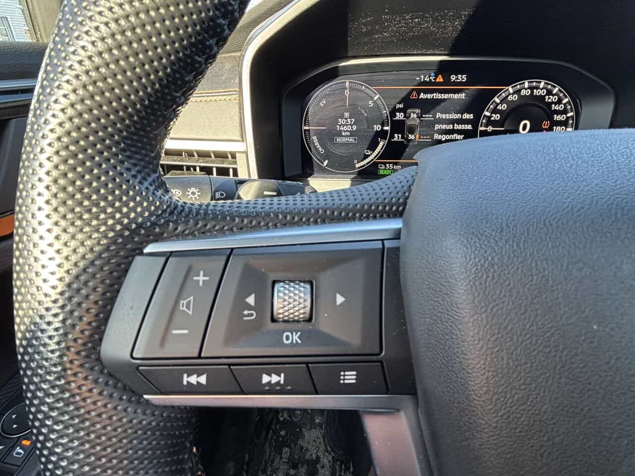 2023 Mitsubishi Outlander PHEV GT S-AWC, Hybride, Cuir, Toit ouvrant, Système de son premium - Image 15