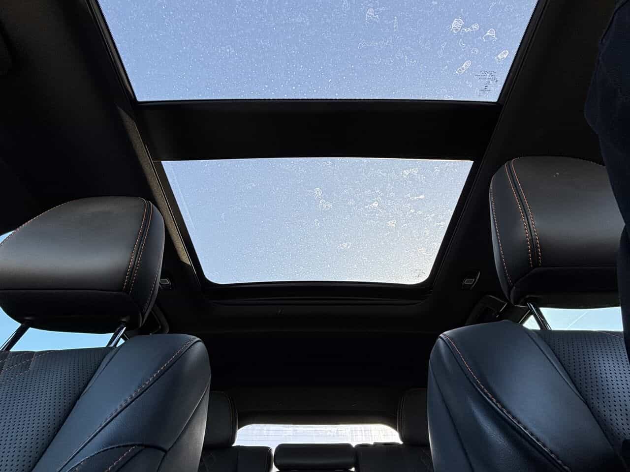 Image 20 Mitsubishi Outlander PHEV GT S-AWC, Hybride, Cuir, Toit ouvrant, Système de son premium 2023