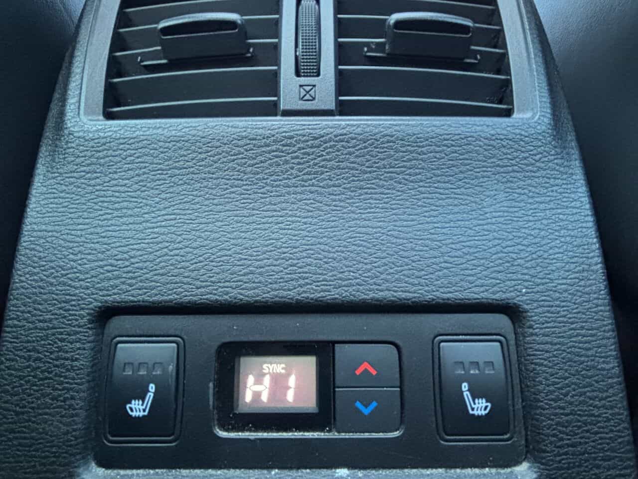 2023 Mitsubishi Outlander PHEV GT S-AWC, Hybride, Cuir, Toit ouvrant, Système de son premium - Image 25