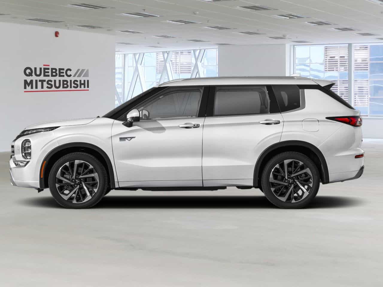 2026 Mitsubishi Outlander PHEV Sel S-Awc - Image 2