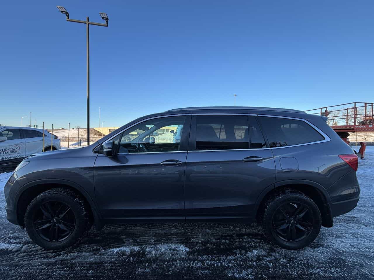 2017 Honda Pilot Ex-L Awd, 8 Passagers, Volant Chauffant, Toit Ouvrant. - Image 3