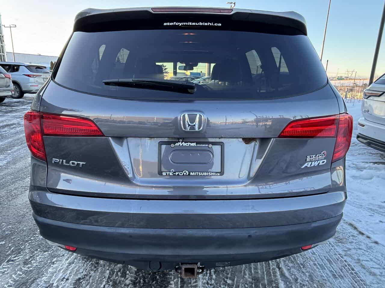 2017 Honda Pilot Ex-L Awd, 8 Passagers, Volant Chauffant, Toit Ouvrant. - Image 6