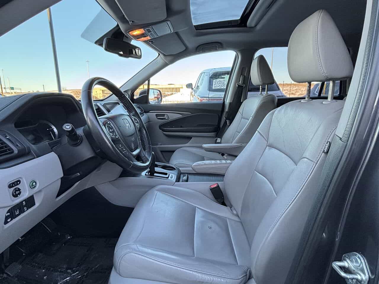 2017 Honda Pilot Ex-L Awd, 8 Passagers, Volant Chauffant, Toit Ouvrant. - Image 9