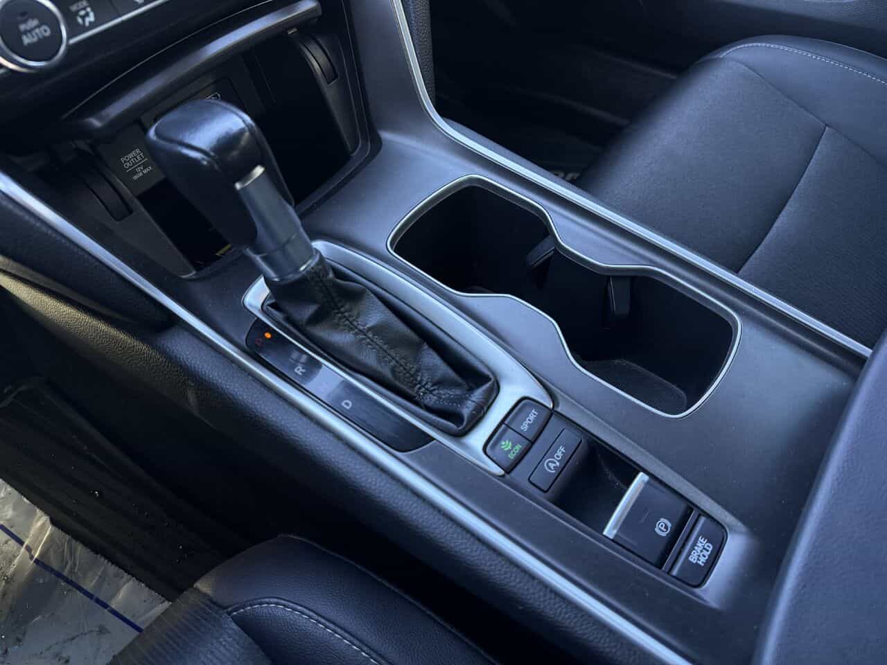 2022 Honda Berline Accord Sport, Volant chauffant, Aides à la conduite - Image 22