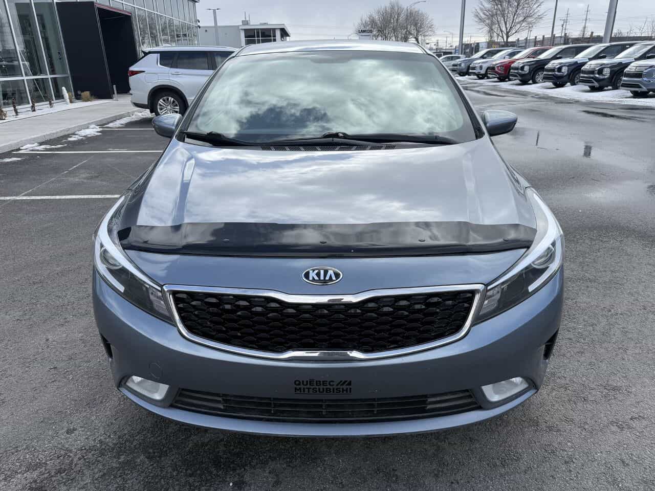 2023 Mitsubishi Outlander PHEV SEL S-AWC, 7 passagers, Hybride, Volant chauffant - Image 7