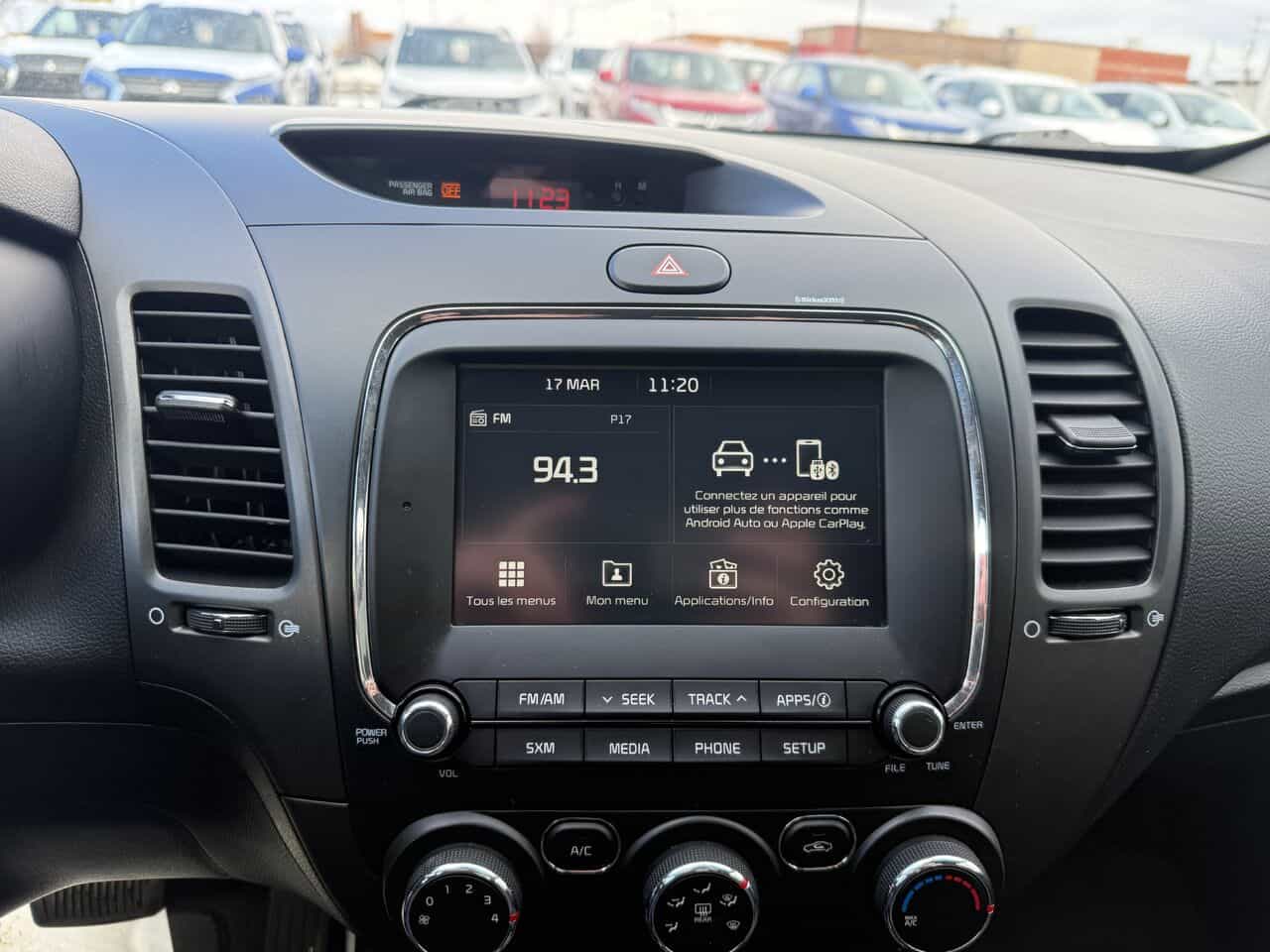 2023 Mitsubishi Outlander PHEV SEL S-AWC, 7 passagers, Hybride, Volant chauffant - Image 16