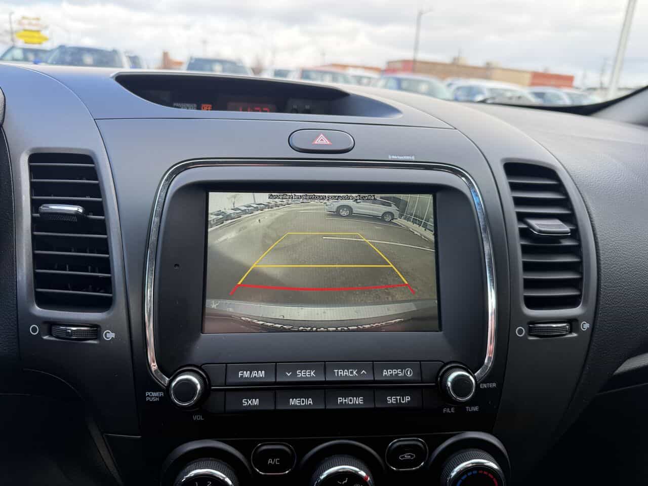 2023 Mitsubishi Outlander PHEV SEL S-AWC, 7 passagers, Hybride, Volant chauffant - Image 18