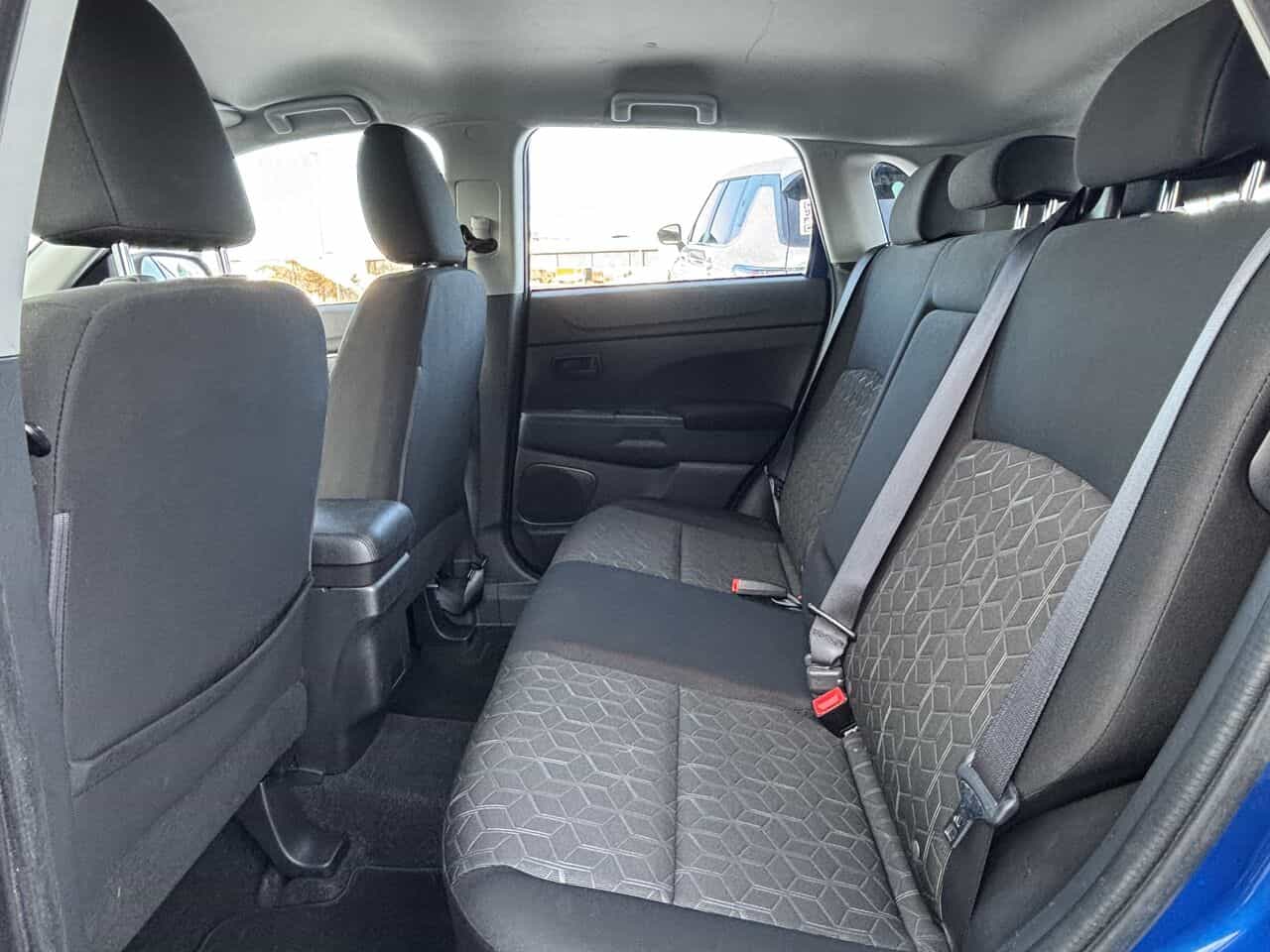 Image 10 Mitsubishi RVR Es Awc, Bancs Chauffants, Cruise Control, Caméra De Recul. 2023