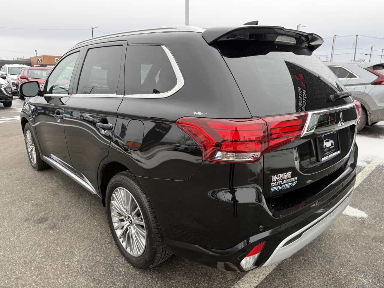 2021 Mitsubishi Outlander PHEV SEL S-AWC, Hybride, Entrée sans clef, Jamais accidenté - Image 3