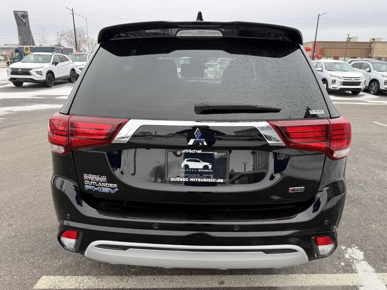 2021 Mitsubishi Outlander PHEV SEL S-AWC, Hybride, Entrée sans clef, Jamais accidenté - Image 6