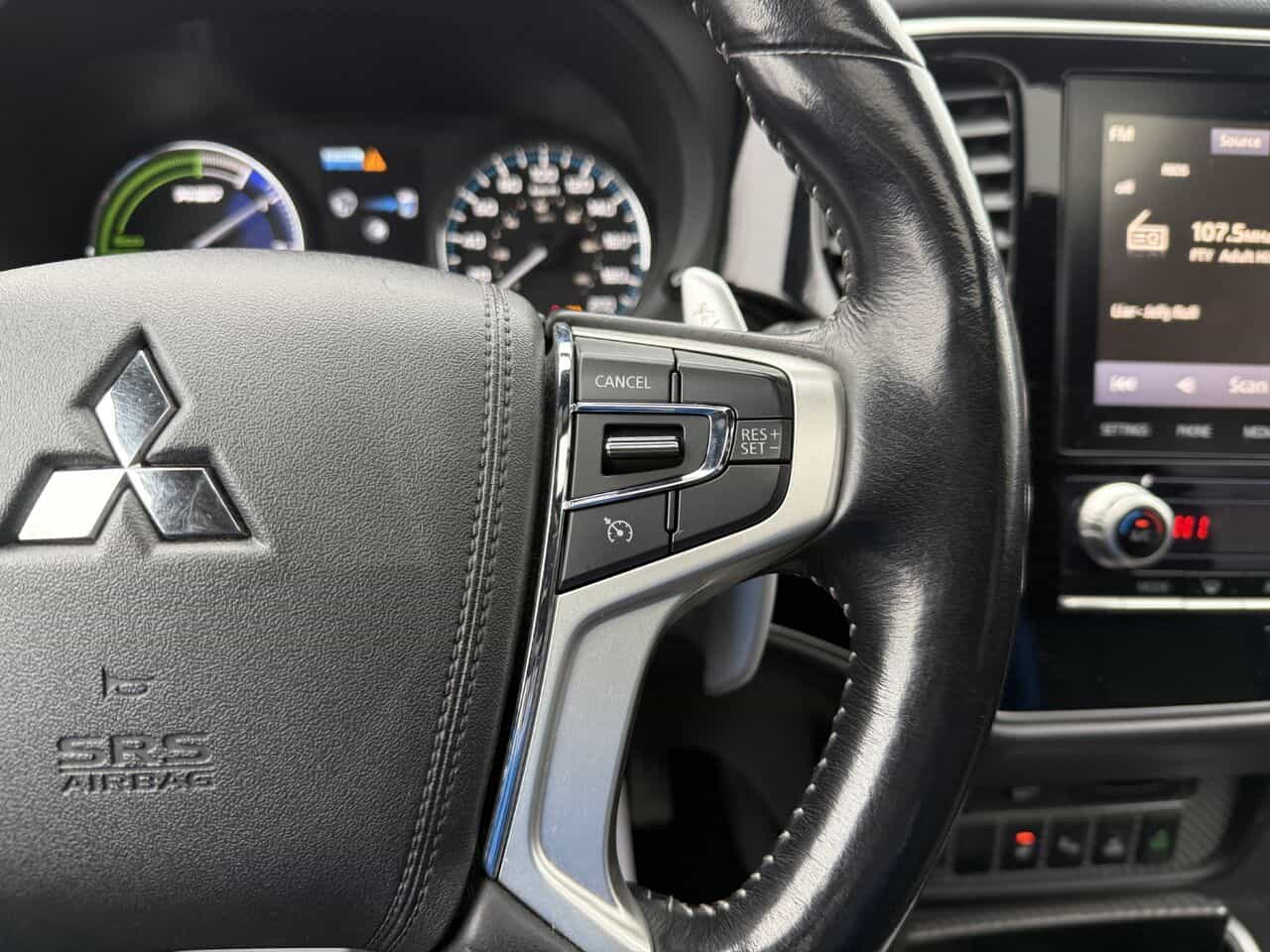 2021 Mitsubishi Outlander PHEV SEL S-AWC, Hybride, Entrée sans clef, Jamais accidenté - Image 18