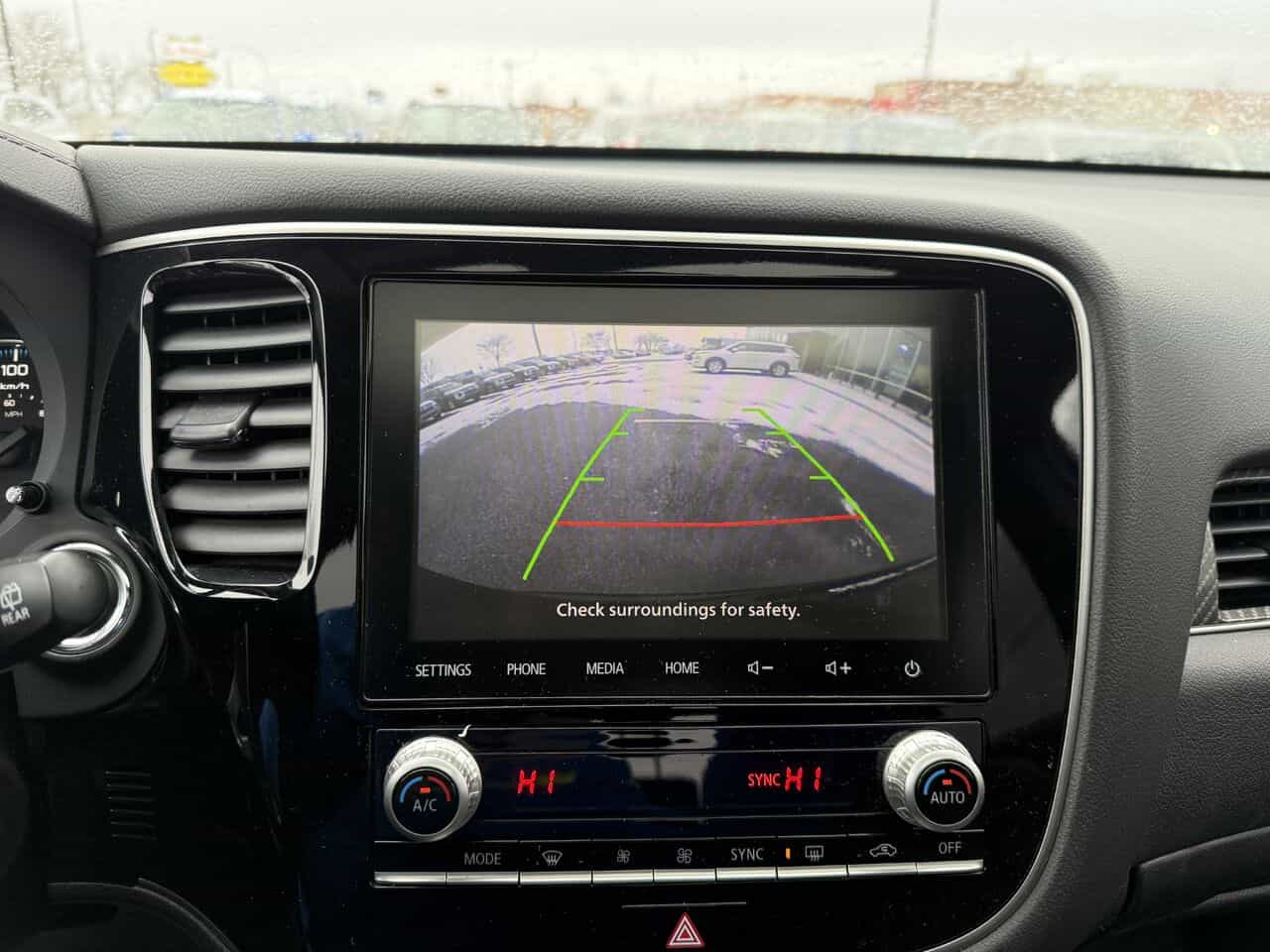 2021 Mitsubishi Outlander PHEV SEL S-AWC, Hybride, Entrée sans clef, Jamais accidenté - Image 20