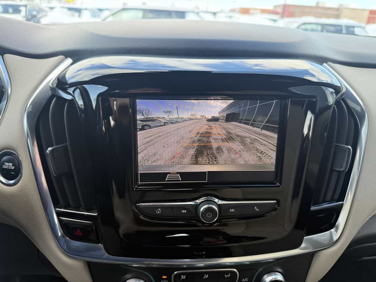 Image 19 Chevrolet Traverse LS Awd, 7 passagers, Siège électrique, Entrée sans clef 2022