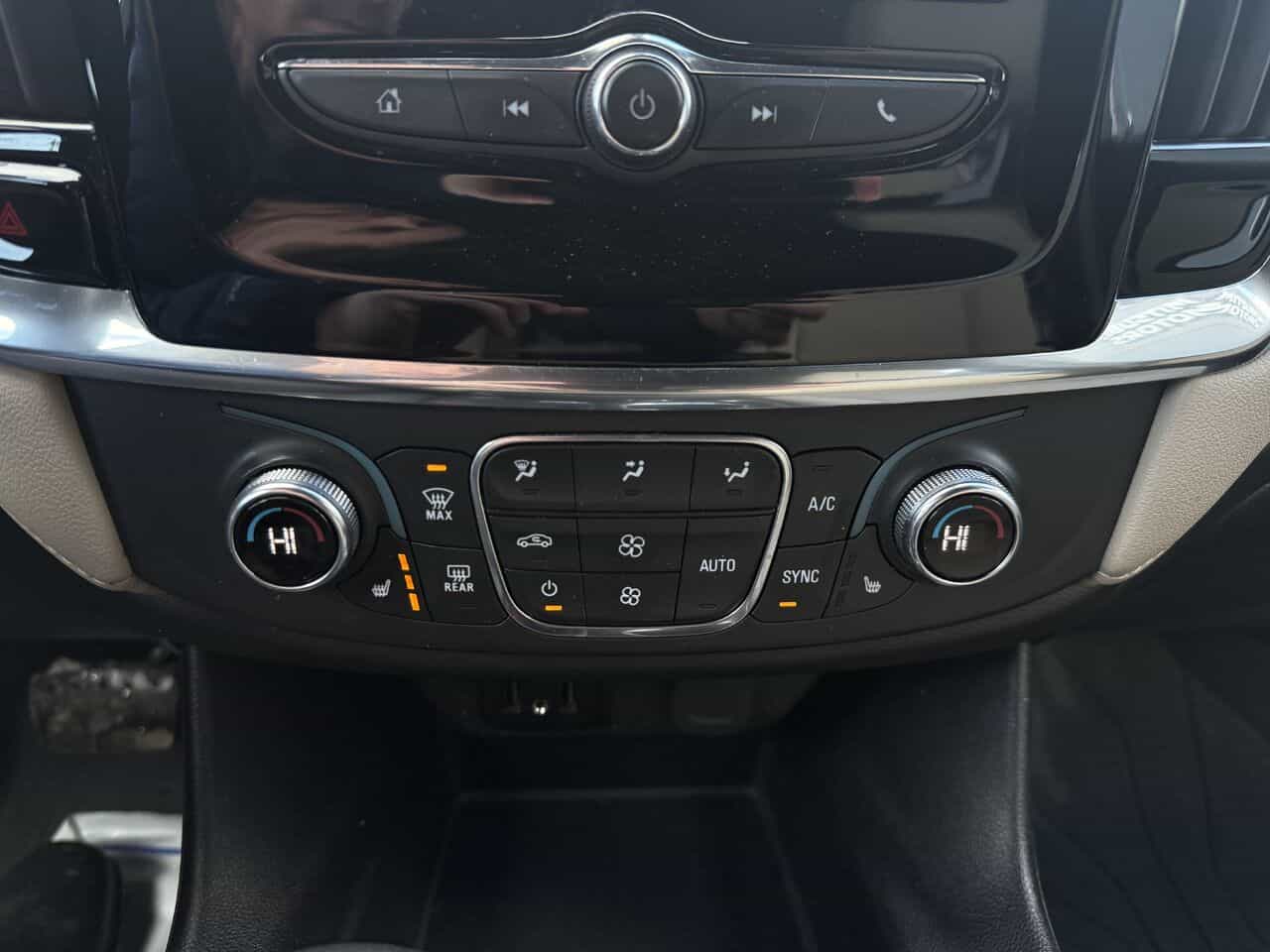 Image 21 Chevrolet Traverse LS Awd, 7 passagers, Siège électrique, Entrée sans clef 2022