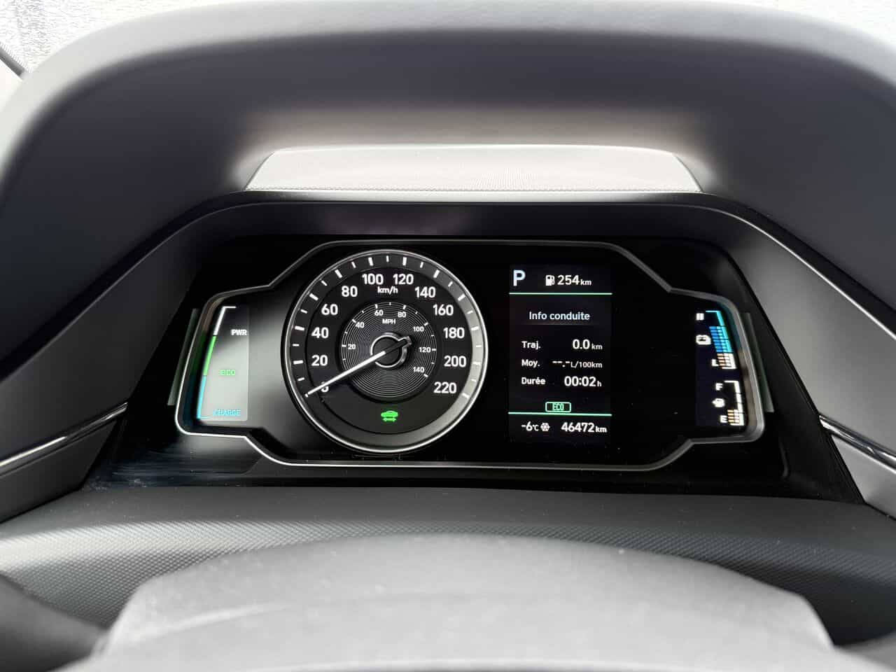 2021 Hyundai Ioniq Essential, Aides à la conduite, Climatisation multi-zones - Image 13