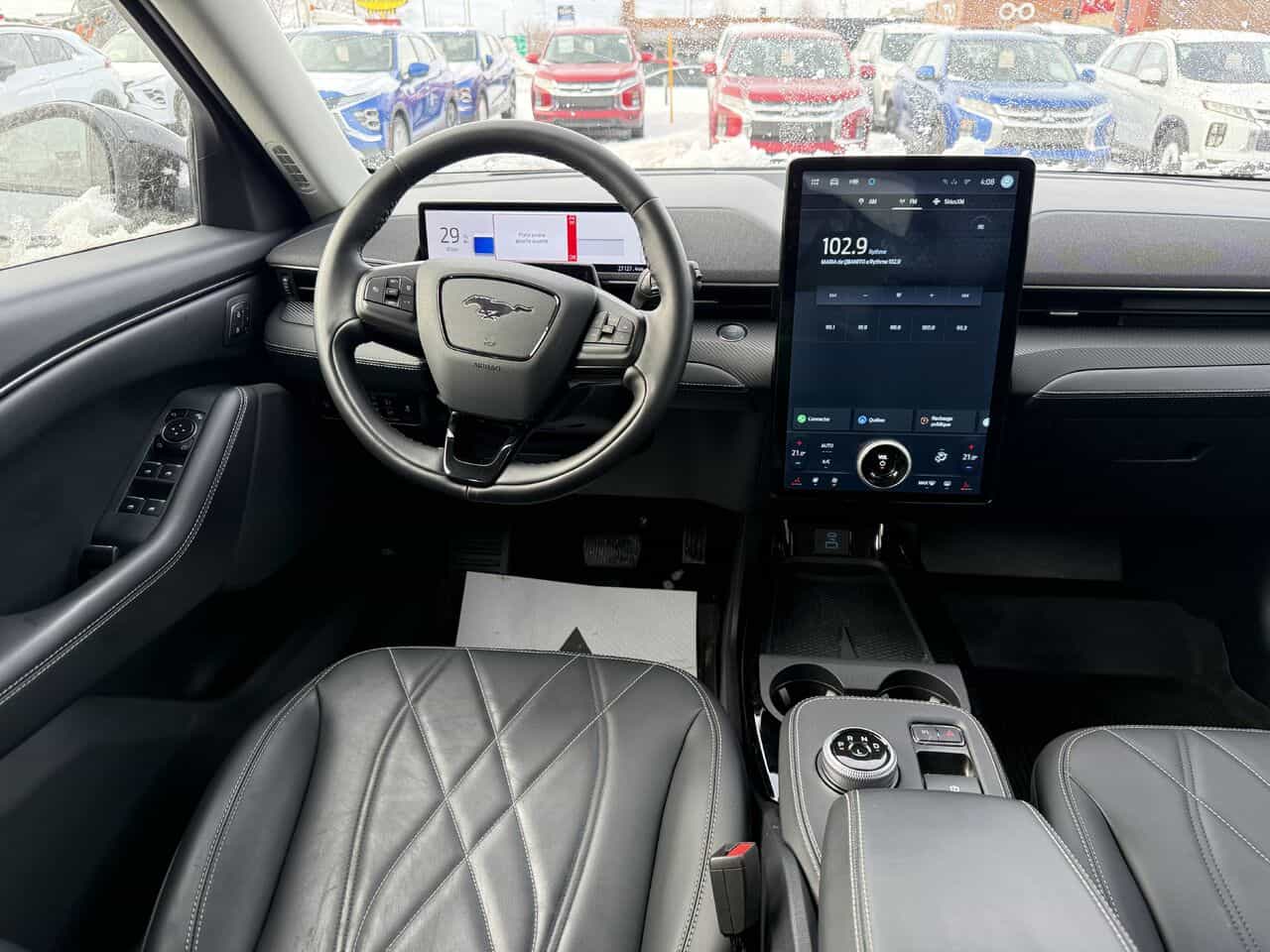 2024 Ford Mustang MACH-E Sélect Awd, Aides à la conduite, Hayon électrique - Image 7