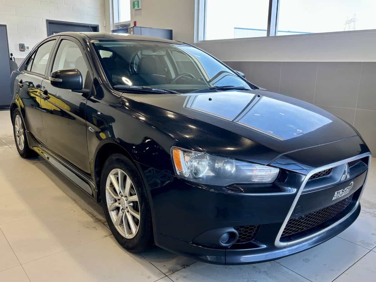 2015 Mitsubishi Lancer Sportback Se, Traction Avant, Hatchback, Bancs Chauffants. - Image 4