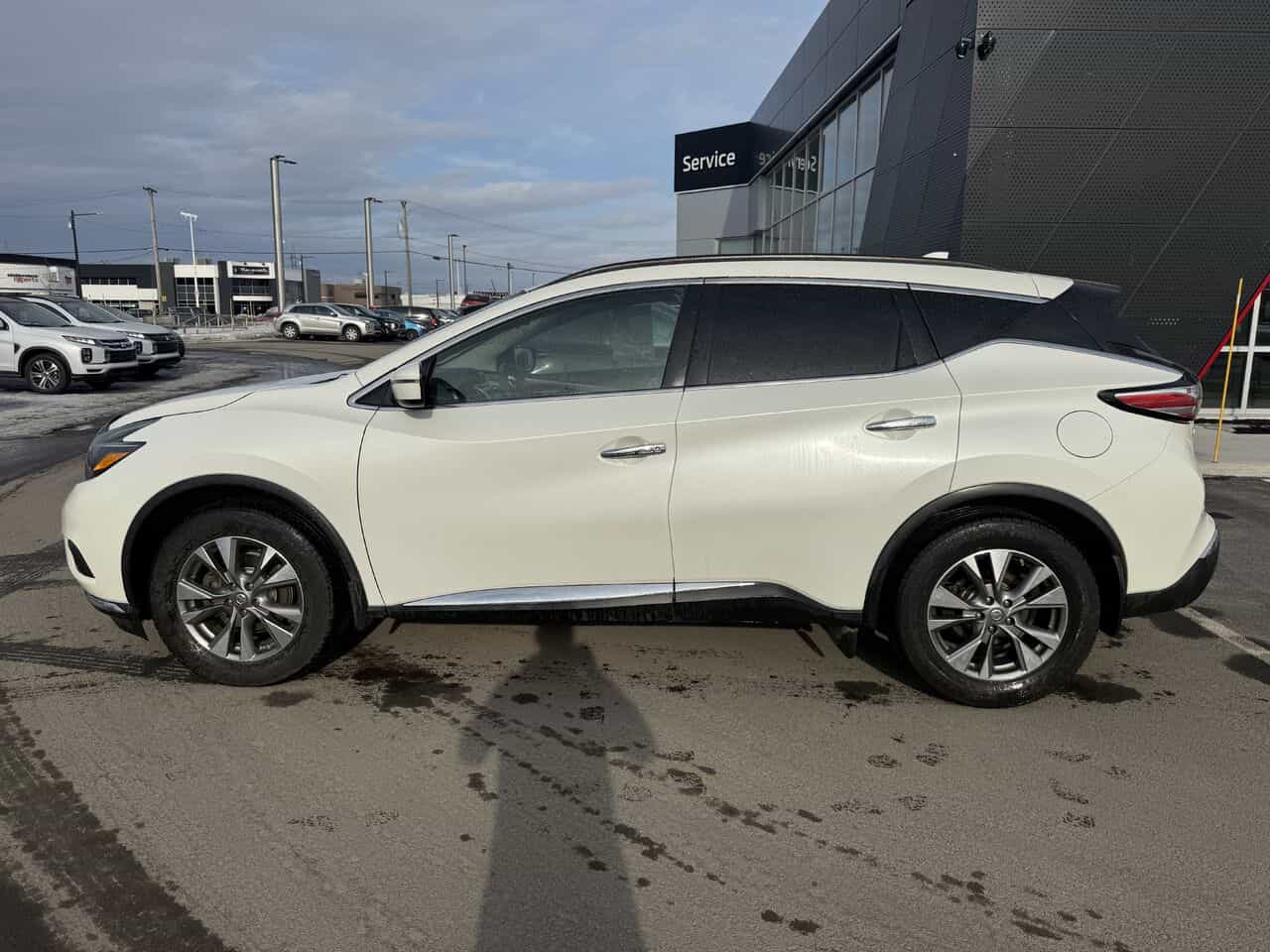 2018 Nissan Murano SV Awd, Toit pano, Volant chauffant - Image 2